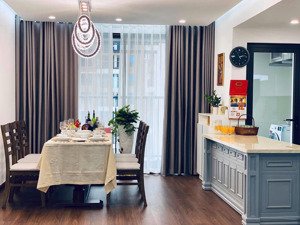 bán căn cc 1pn+1 dự án 6th element - tây hồ tây. nội thất full đẹp chủ cần bán gấp