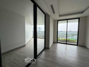 skyforest - tầm view rộng thoáng biệt thự đảo, khoảng tầng trung, nhà có sân vườn riêng gần 30m