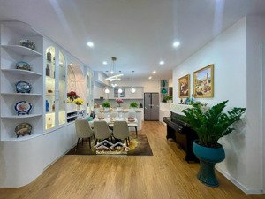 bán gấp căn 4pn 136m full đồ đẹp ban công đông nam hpc landmark