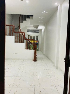 bán nhà văn quán - 5 tầng - 38m - ô tô đỗ cổng - 6 ngủ - ở hoặc cho thuê dòng tiền đều tiềm năng