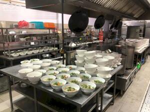 Sang lại nhà hàng chuyên phục vụ khách đoàn Du Lịch