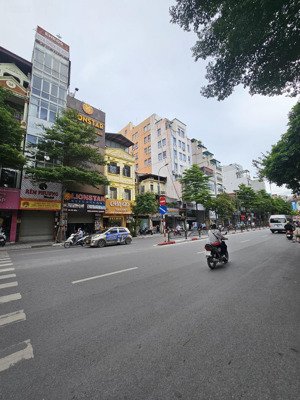 bán nhà mặt phố đống đa tây sơn 112m tòa 7t văn phòng thông sàn, hơn 50tỷ vị trí đẹp dòng tiền cao