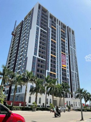 tôi có căn hộ dự án lotus 2 green city bắc giang cần bán, 79m2 thiết kế 2pn+1 bàn giao full đồ