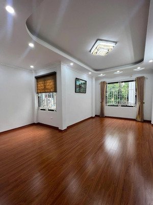 cho thuê bt sân vườn tại khu đô thị yên hòa, trần kim xuyến, cầu giấy mới đẹp làm văn phòng, ở