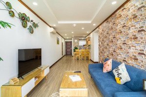 chính chủ cần bán gấp căn hộ chung cư hagl giá 3.8 tỷ . có thương lượng !!