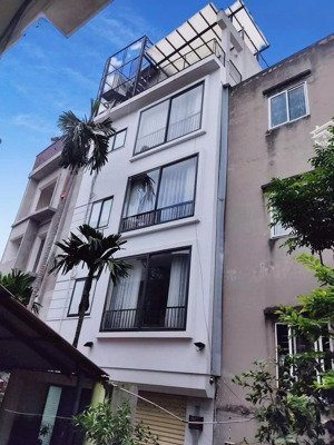 ngọc thuỵ - 10m ra oto tránh - nhà đẹp 5 tầng x 30m2 = 6,5tỷ (tl)