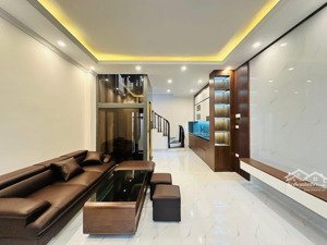 bán nhà trung tâm văn quán hà đông - thang máy - full nội thất 36m2 x 5 tầng x mặt tiền 5.2m