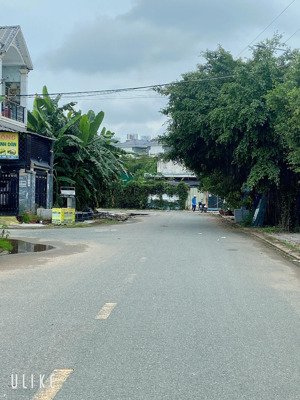 vị trí siêu đẹp- đất 95m (7.3x13), 6.7 tỷ đường 10 m vỉa hè, bưng ông thoàn phú hữu, q9 gần global