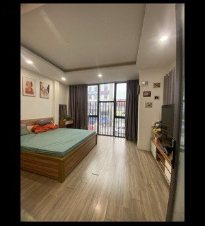 nhà mặt phố, lô góc, 66/80m2, 6 tầng, giá 29 tỷ.