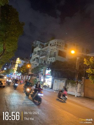 mặt tiền bự hiếm khu bàu cát - tân bình