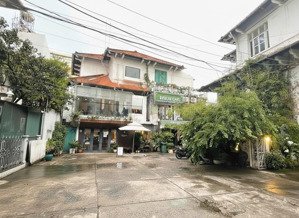 chính chủ cho thuê biệt thự tú xương q3 - 160m2 sử dụng - 2 tầng - giá 40 triệu/th, lh 