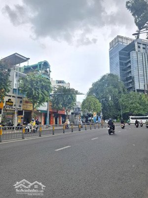 bán nhà đinh tiên hoàng 53m² 2 tầng - 21.8 tỷ - mặt tiền cho thuê 25tr/tháng quận 1