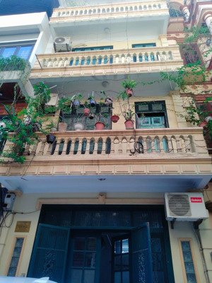 cần bán nhà khu phân lô trần điền, hoàng mai nhà dân xây kinh doanh ô tô đỗ cửa