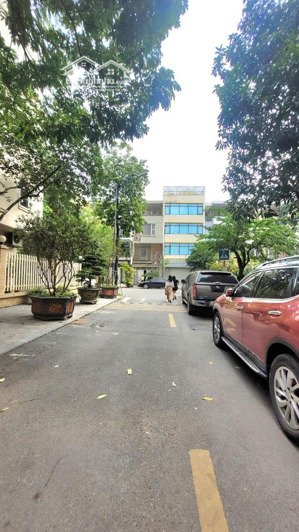 liền kề phân lô kđt văn phú-hà đông, ôtô tránh,vỉa hè, kinh doanh dt 90m-5t- 20tỷ lh 