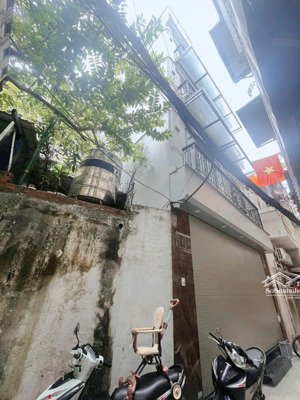 bán nhà vf3 đỗ cửa 55m2*5t, thang máy, cực đẹp giá 17.5 tỷ phố lương yên, hai bà trưng