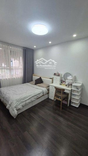 siêu phẩm nghĩa đô, ngõ ba gác đua _nhà trần cung, dt 39m _mt 3,9m_5 tầng _nhỉnh 7 tỷ