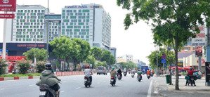 cần bán gấp nhà 4 tầng mặt tiền cộng hòa, công nhận 90m², 4 tầng , chỉ 35 tỷ, chỉ 35 phút tới q.1.