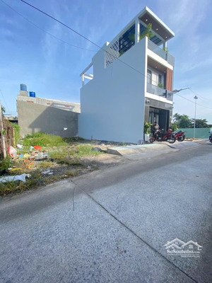 đất mặt tiền kênh 69m2 thạnh xuân 24, phường thới an, quận 12. giá chỉ 4,250 tỷ