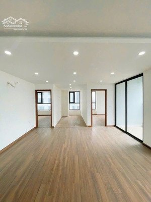 chính chủ bán căn góc trục 09 toà ct3 x2 đại kim hoàng mai, dt 95m2, 3pn, nhận nhà luôn, tầng trung