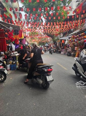 siêu phẩm khách sạn mặt phố phường hai bà trưng, 8 tầng doanh thu 2,4 tỷ/năm