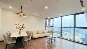 chính chủ bán nhanh căn hộ 4 ngủ 148m2 tại ct4 vimeco nguyễn chánh giá 12.6 tỷ. 