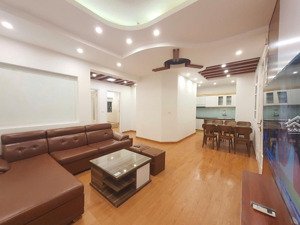 gia đình cần bán căn hộ đường lưu hữu phước, dt 121m,3pn,2 vs, giá 6,8 tỷ ,lh ms lan 