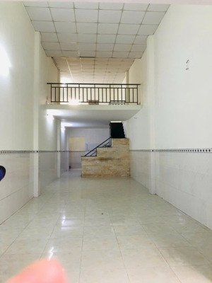 nhà sát aeon tân phú - 557//hương lộ 3 - 82,2m2 (4m x 21m) x gác lửng x hẻm xe hơi thông. nhỉnh 5tỷ