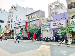 bán nhà 179-181 đường tân sơn nhì, quận tân phú: dt 200m2(8x25m) 4 tầng+1 tầng. qhxd hầm 7 tầng