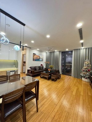 chủ nhà cần bán gấp căn hộ cao cấp 3n2w the zei mỹ đình full nội thất giảm sâu chỉ còn 12,x tỷ