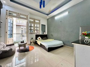 nhà trọ cao cấp full nội thất có bang công thoáng mát giá 4,3 tr/tháng ngay trung tâm gò vấp