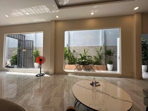 biệt thự đẹp hiếm có quận 1 6x18.5m, thoáng 3 mặt, tặng full nội thất, giá cực tốt 25 tỷ tl