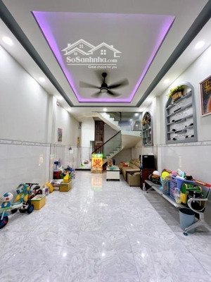 4.3 x 16m - lý thường kiệt tân bình - 3 tầng nhà mới - 4pn - 6.4 tỷ tl