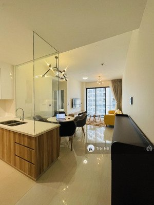 cho thuê căn hộ 02 phòng ngủ dt 72m2 tại q2 thảo điền. nội thất full mới, nhà sạch sẽ. dọn vào ngay