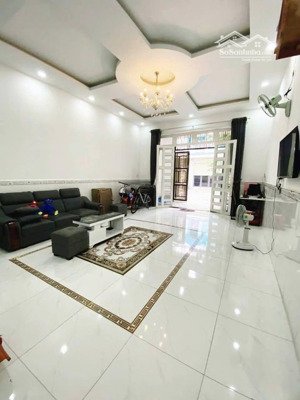 nhà chính chủ cần bán khu dân cư xuyên á