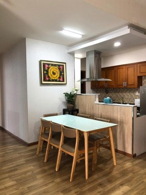 bán căn hộ chung cư quận 7 - 3pn - 117m² - giá chỉ 5 tỷ