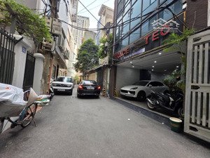 hoa hậu phố lâm du bồ đề - rộng 48m 4tầng dân xây - 7 chỗ tận nhà chỉ cách 2 nhà ra mặt phố.