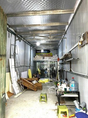 mặt ngõ kinh doanh, ngõ thông, 2 ô tô tránh, có sẵn xưởng kiên cố, 83m2, giá chỉ 2.5 tỷ