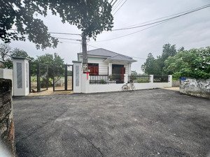 chính chủ em bán 100m full thổ cư tại sơn đông, sơn tây. khu dân cư đông đúc. đất đẹp nở hậu