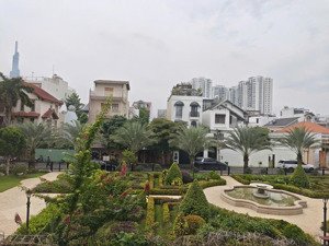 hot! bán gấp nhà ngay công viên đường nội bộ quốc hương, thảo điền, dt: 7x24m - 3 tầng, chỉ 38,5 tỷ