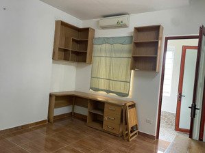 chính chủ cần cho thuê gấp phòng 27 lạc trung giá rẻ