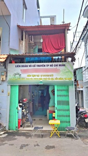 góc,hẻm xe hơi trần khắc chân,cách mặt tiền 2 căn,được xây 4tầng,không bị quy hoạch