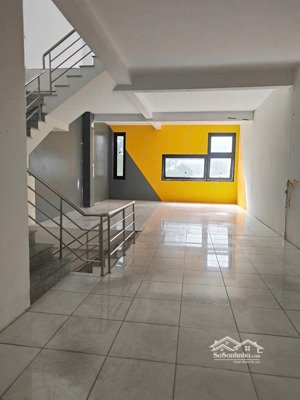 cho thuê nhà mặt tiền lê hoàn - tp mới bình dương