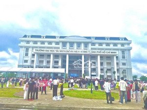 chốt 38tr/m2.thổ cư,hẻm xe hơi, xây dựng tự do, lô nhì 50m ra lê văn lương,sát bên 3 trường đh.