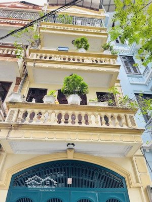 nhà riêng mặt đường vỉa hè,ôtô tránh gần trường chinh,khu dân trí cao,ở hoặccho thuê dòng tiền tốt