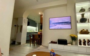 cần bán căn hộ chung cư saigon south residences dt 65m có 2pn, 2wc có ô để xe hơi sở hữu riêng