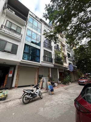 siêu phẩm phú diễn 35m, 5 tầng - phân lô, ô tô đỗ cửa - giá nhỉnh 9 tỷ.