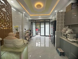 âu cơ quận 11, 38m2 nhà đẹp ở ngay hẻm xe tải, 4tầng kiên cố chỉ 8.6tỷ