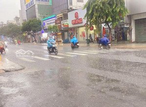 mặt tiền đường cách mạng tháng 8, tân bình, diện tích 8mx24m, 220m2 giá 64,99 tỷ