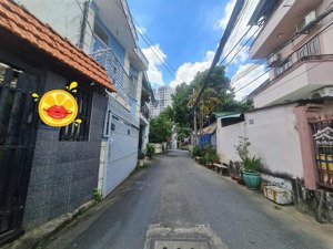 nhà 120m2 ngang 6m hẻm xe tải thông gần gigamall, khu bên sông hiệp bình chánh, đường 23 thủ đức