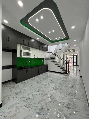 giá siêu hời tại khu dân cư sao mai phường 7, bán nhà mới 1 trệt, 1 lầu, full thổ cư